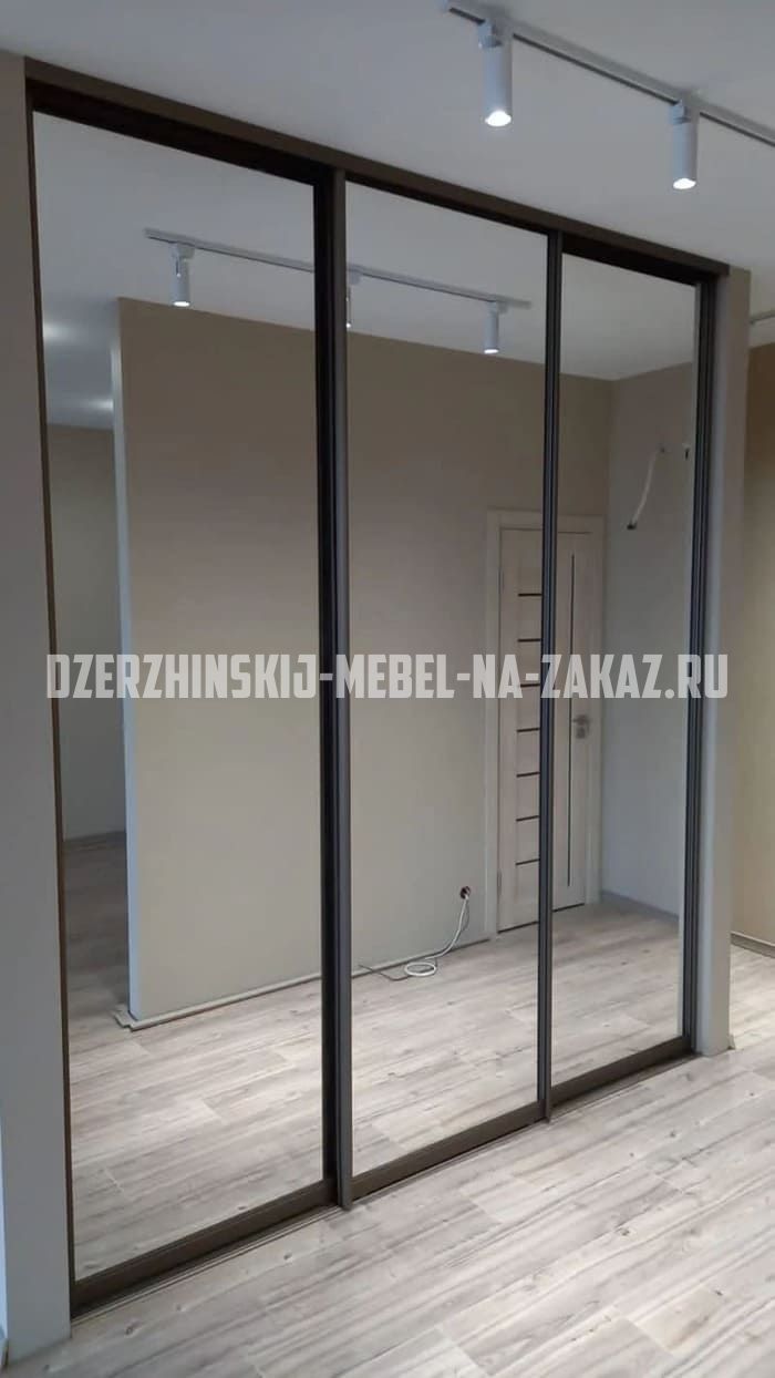 Мебель для кабинетов на заказ в Дзержинском